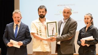 فیلم سگ خور در جشنواره حیات وحش آنکارا